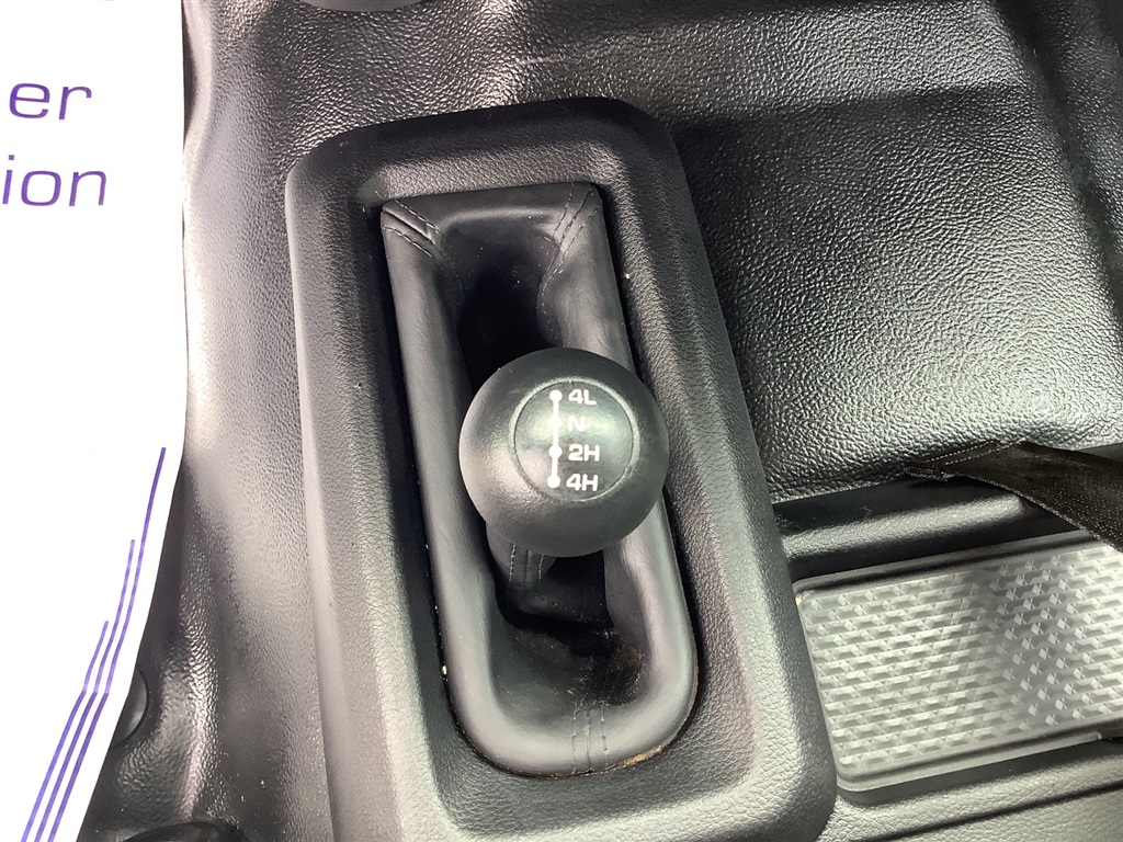2023 Ram 3500 photo 17