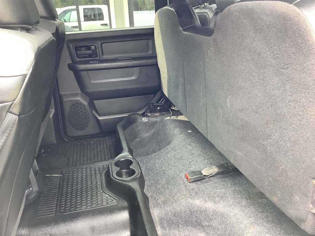 2023 Ram 3500 photo 21