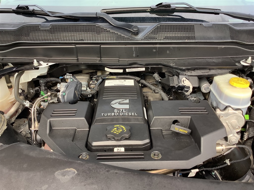 2023 Ram 3500 photo 32