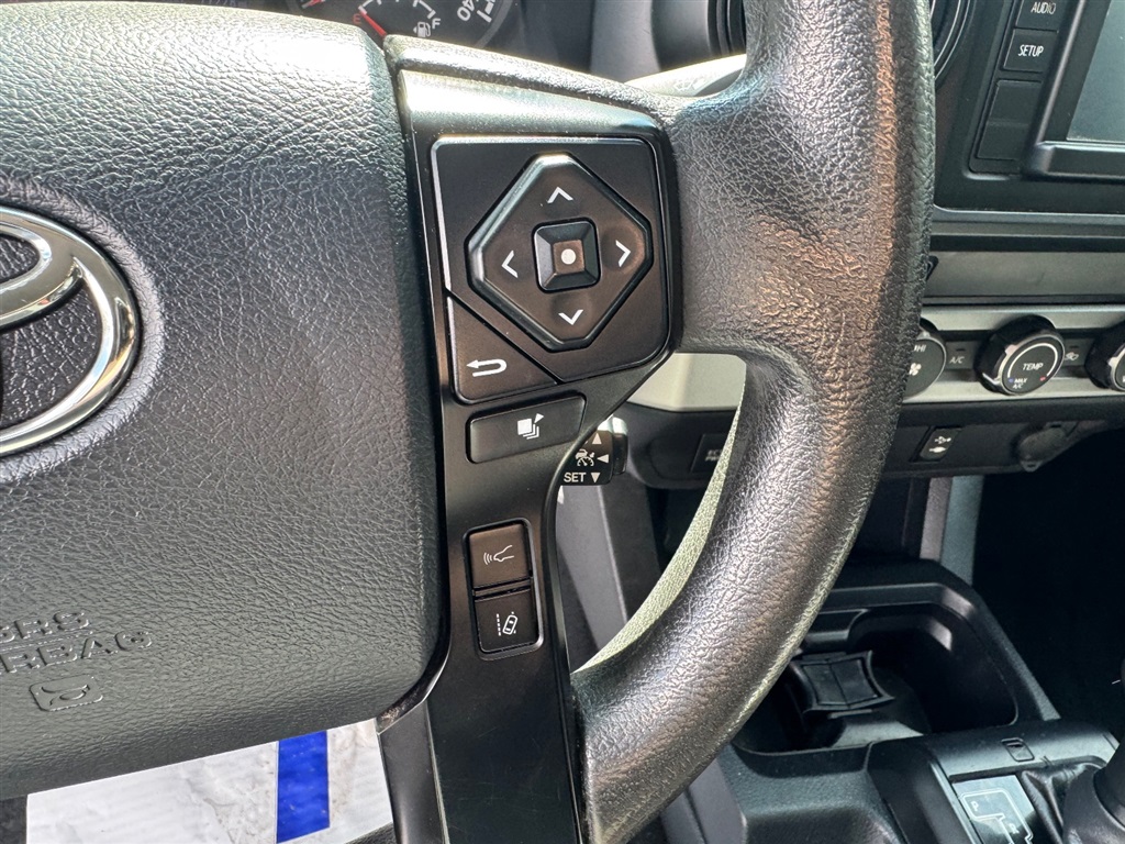 2019 Toyota Tacoma Access Cab photo 14