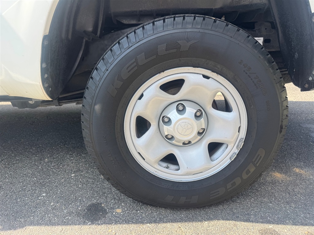 2019 Toyota Tacoma Access Cab photo 31