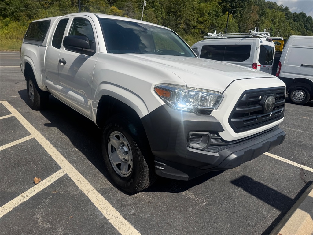 2019 Toyota Tacoma Access Cab photo 9