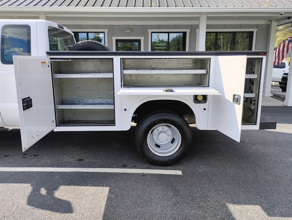 2016 Ford F-350 photo 10