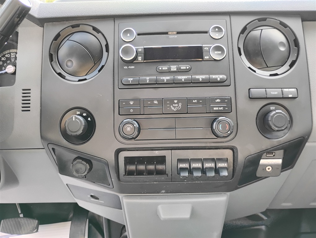 2016 Ford F-350 photo 22