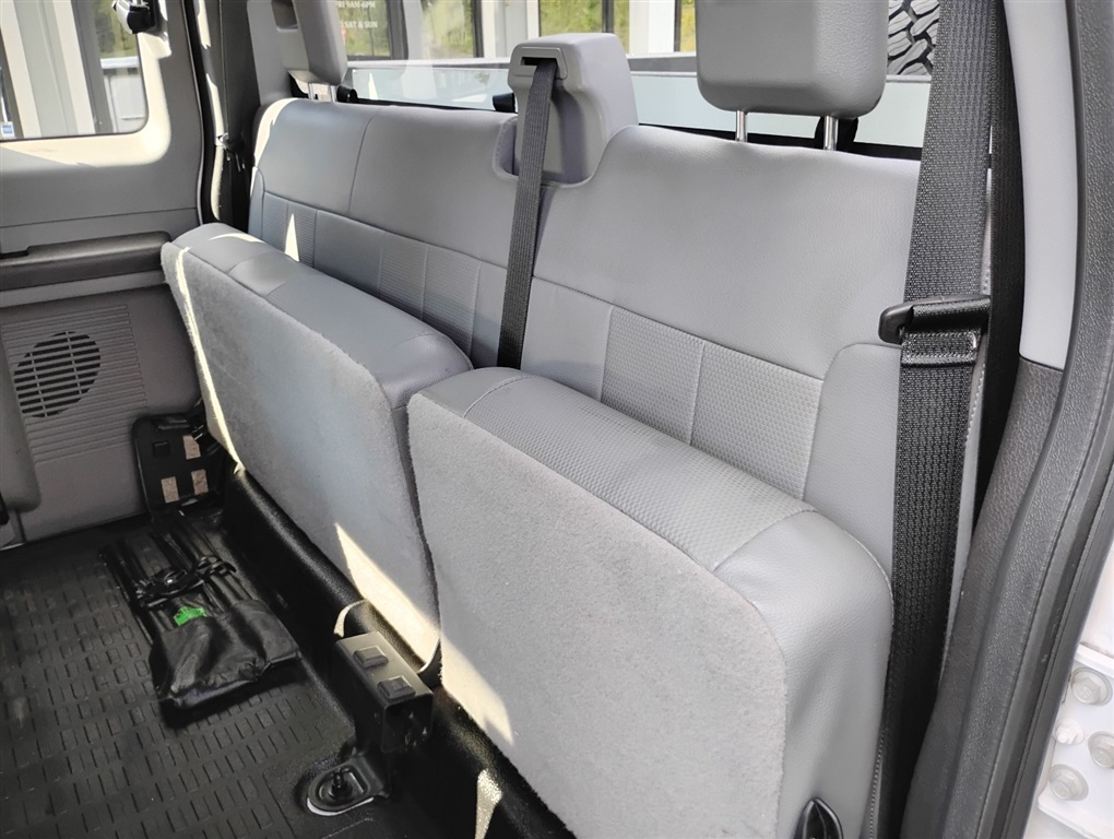 2016 Ford F-350 photo 27