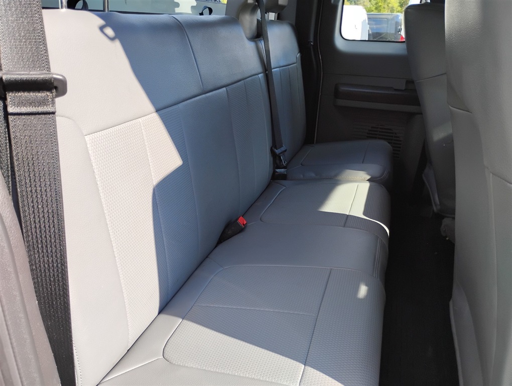 2016 Ford F-350 photo 29