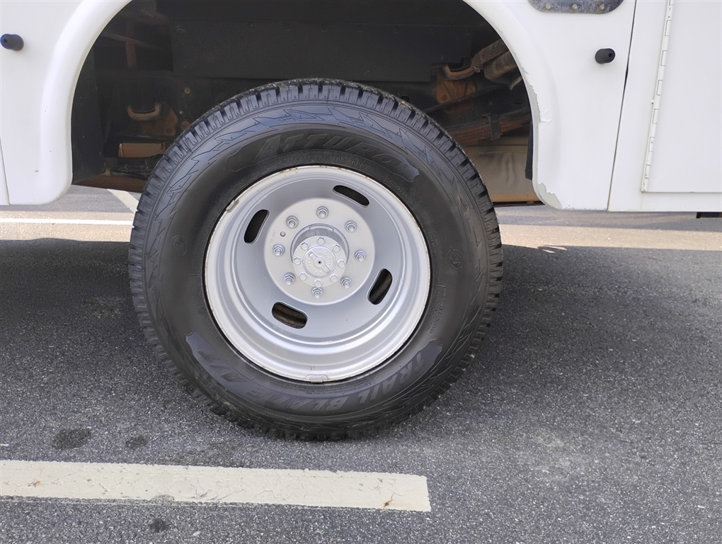 2016 Ford F-350 photo 34