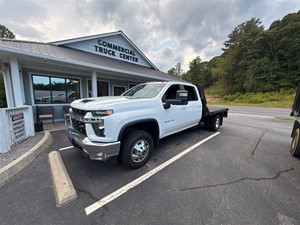 2022 CHEVROLET SILVERADO 3500 CREW CAB FLATBED for sale by dealer