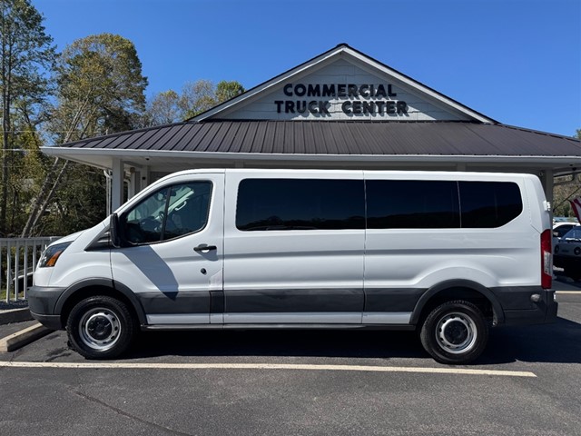 2016 Ford Transit's photo