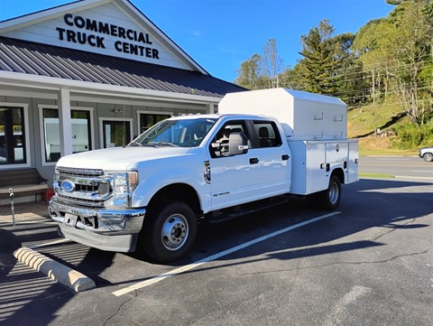 2022 FORD F350 CREW CAB KUV