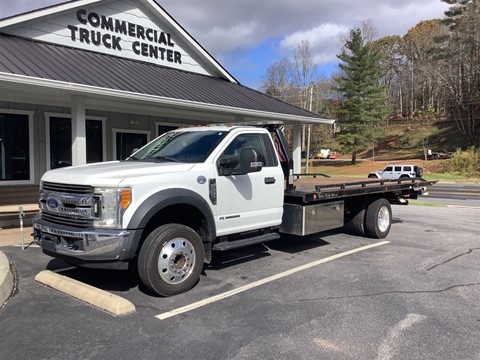 2017 Ford F-550 Regular Cab 2WD Rollback