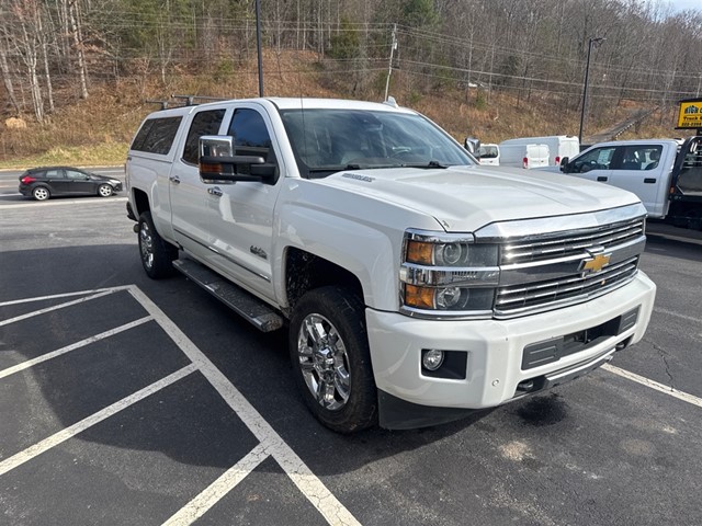 Chevrolet Silverado 2500HD High Country in 