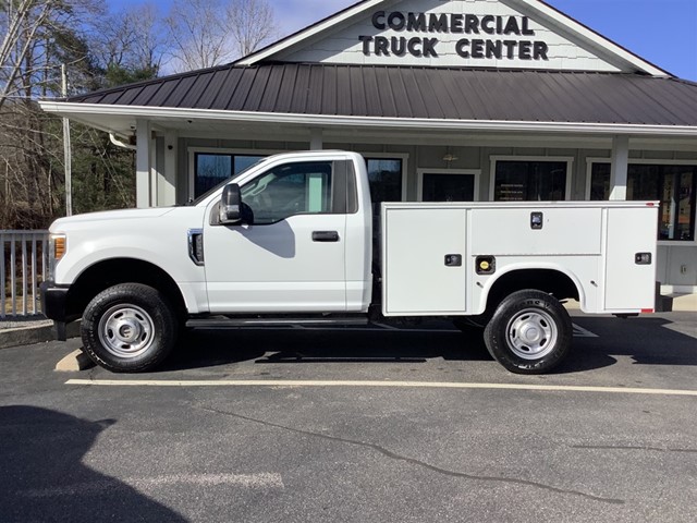 2018 Ford F-250 Super Duty XL's photo