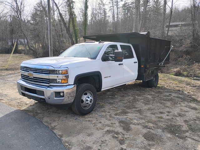 Chevrolet 3500 Dumptruck 4WD in 