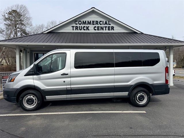 2022 Ford Transit 350 XL Low Roof Sliding Pass. 148's photo