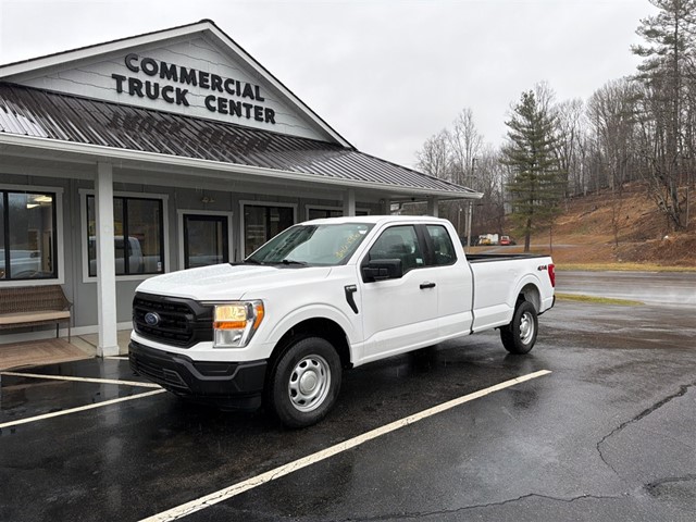 Ford F-150 XL SuperCab 8-ft. Bed 4WD in 