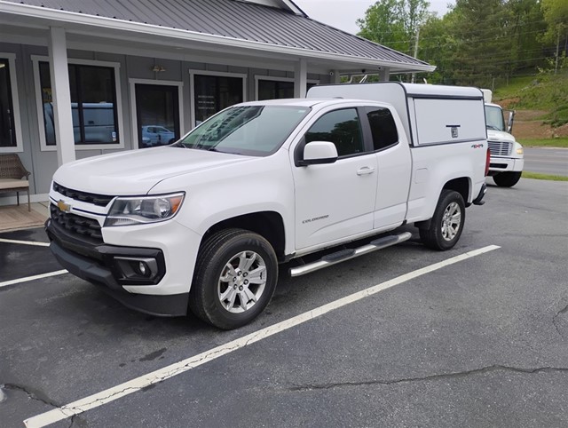 Chevrolet Colorado w/ Camper Shell LT Ext. Cab 4WD in 