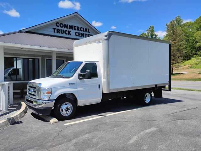 Ford Econoline 14' Box Truck E-350 Super Duty in 