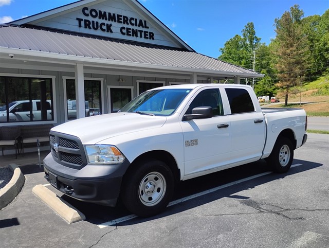 RAM 1500 4x4 Crew Cab in 