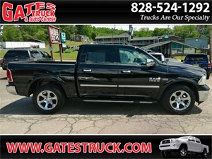 2015 RAM 1500 Crew Cab 4WD V8 Laramie