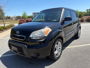 2010 Kia Soul +