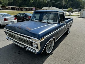 Picture of a 1976 Ford F100