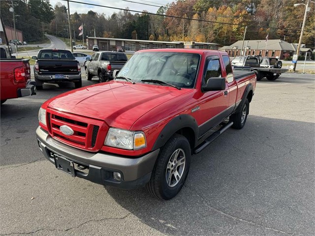 FORD RANGER SUPER CAB 4X4 in Franklin