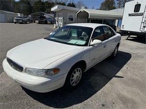 Picture of a 2002 Buick Century Custom