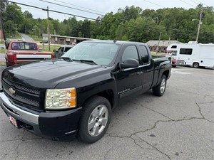 Picture of a 2009 Chevrolet Silverado 1500 Ext. Cab