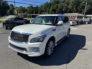 Picture of a 2017 Infiniti QX80 4WD