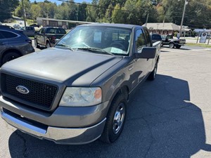 Picture of a 2004 Ford F-150 XLT SuperCab