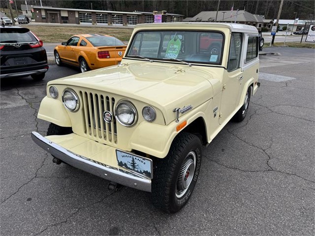 Jeep Jeepster Commando 4x4 in Franklin
