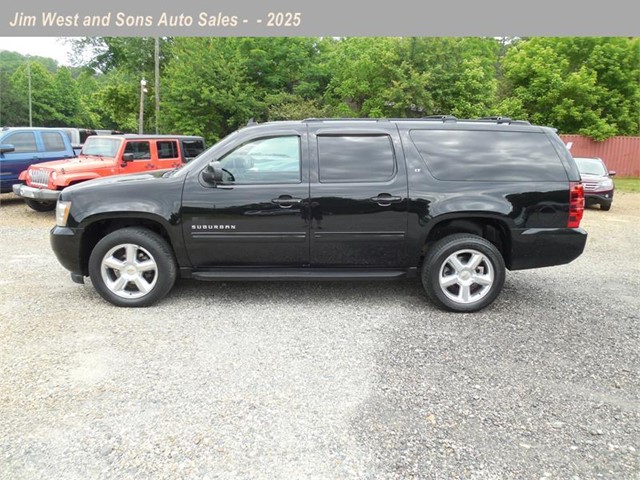 Click to view 12 pictures of this 2014 Chevrolet Suburban LT 1500 4WD 2014 Chevrolet Suburban LT 1500 4WD for sale by dealer