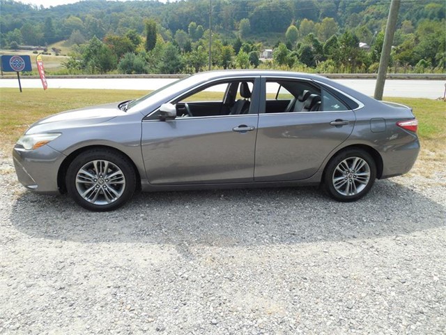 2015 Toyota Camry SE for sale by dealer