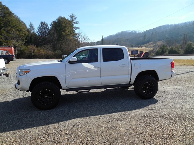 2018 Toyota Tacoma SR5 Double Cab Long Bed V6 6AT 4WD for sale by dealer