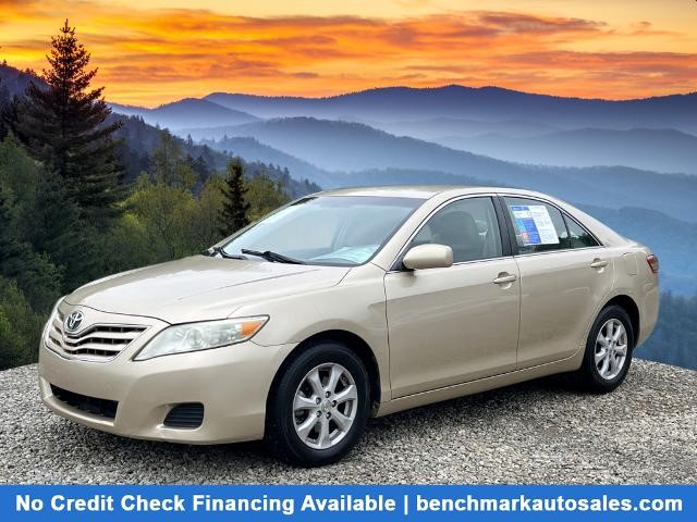 Toyota Camry 4dr Sedan 6A in Asheville