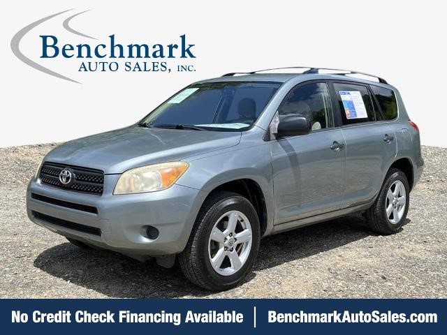 Toyota RAV4 FWD 4dr SUV w/ Third Row Package in Asheville