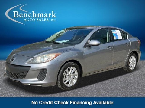 2012 Mazda Mazda3 i Touring 4dr Sedan 6A