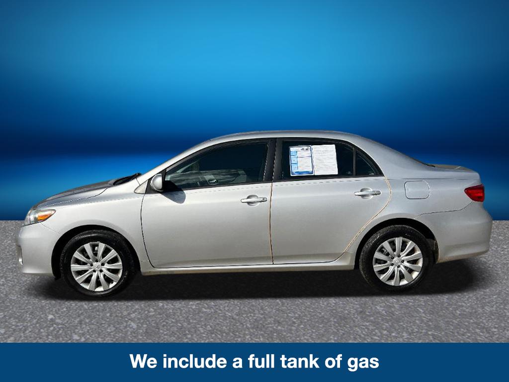 2012 Toyota Corolla LE photo 7