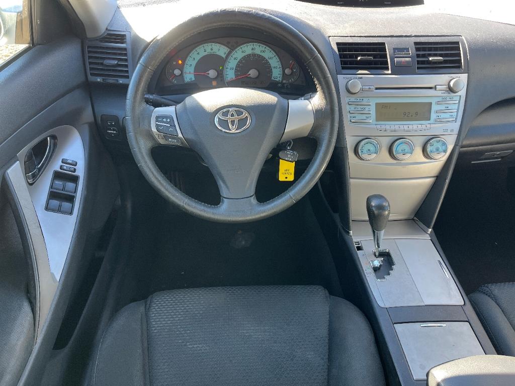 2007 Toyota Camry LE photo 11