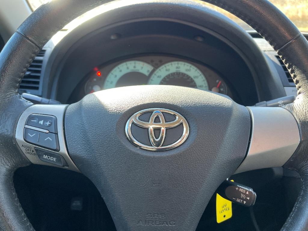 2007 Toyota Camry LE photo 16