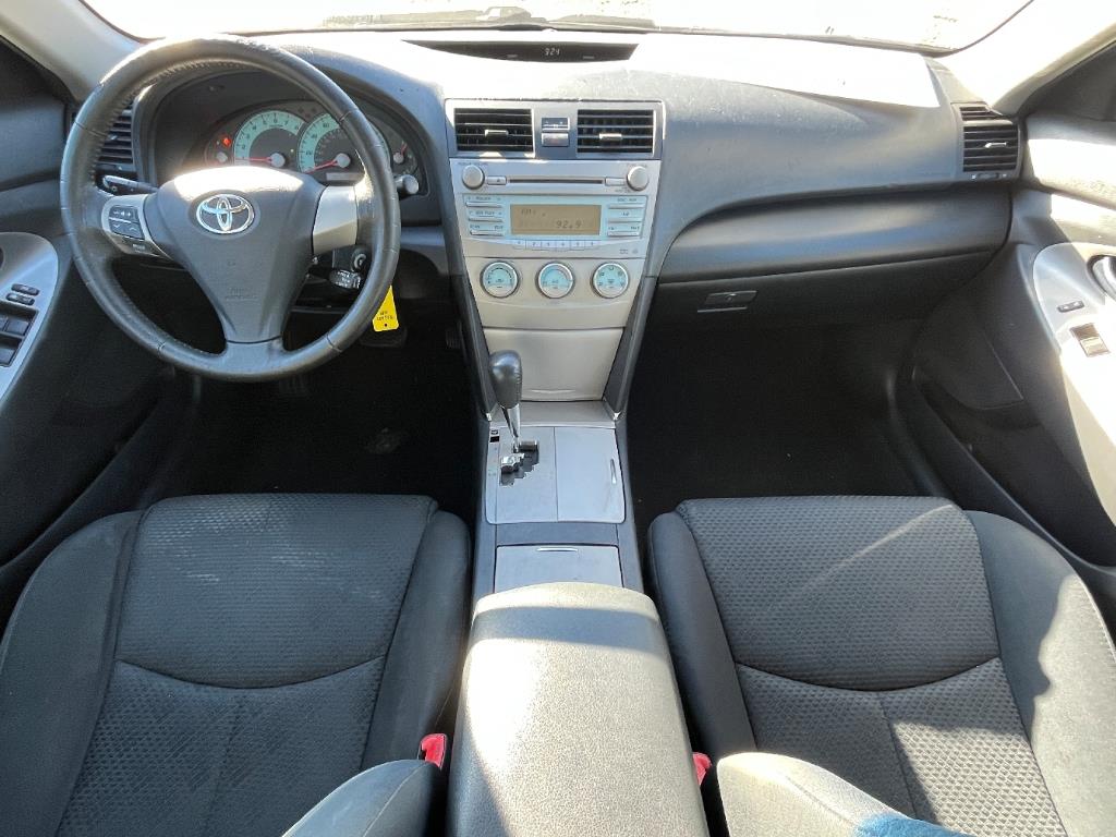 2007 Toyota Camry LE photo 19