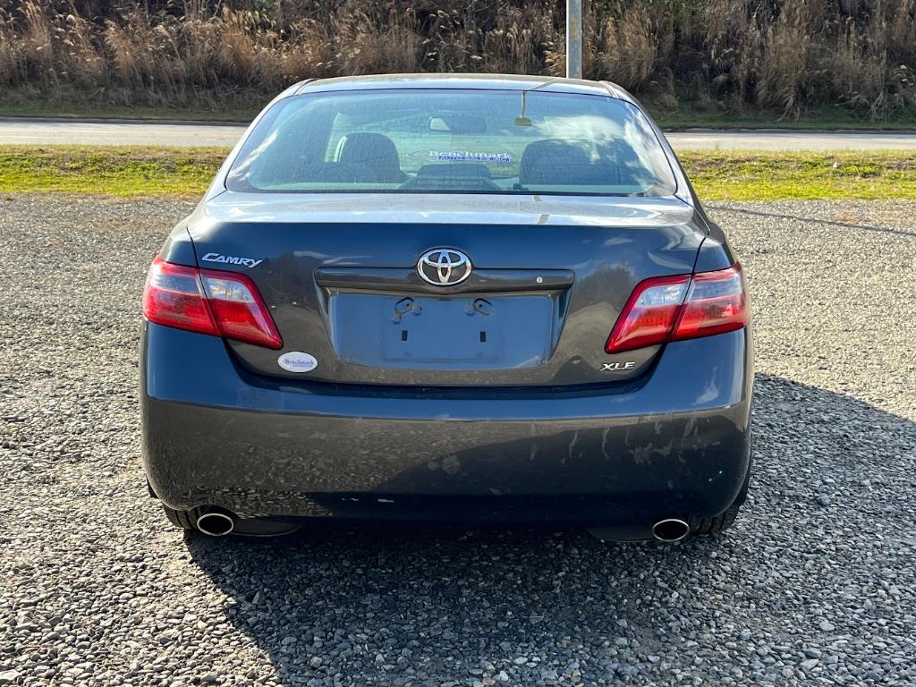 2008 Toyota Camry LE photo 11