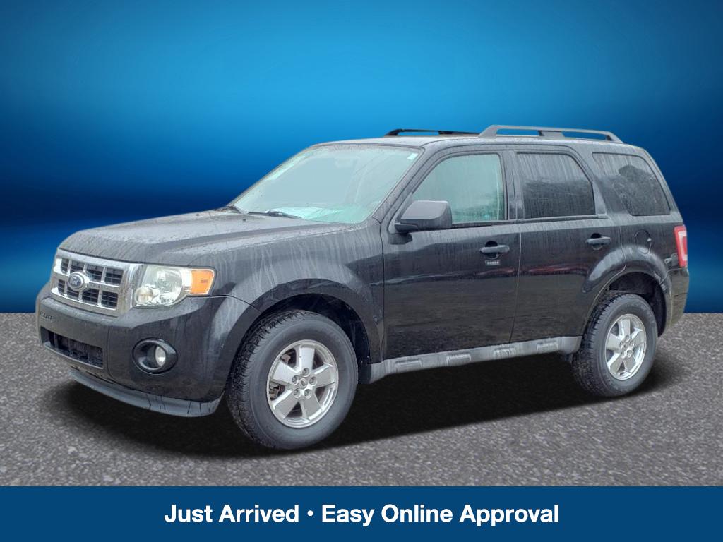 2010 Ford Escape XLT photo 2