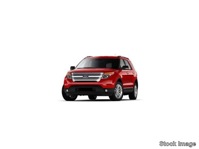 2012 Ford Explorer XLT photo 2