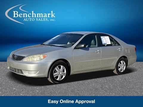 2005 Toyota Camry 4dr Sedan