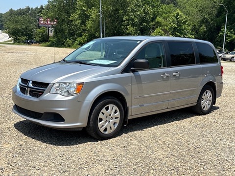 2017 Dodge Grand Caravan SE Minivan 4D