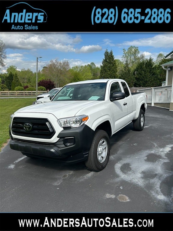 Toyota Tacoma SR5 Access Cab I4 6AT 4WD in Hendersonville