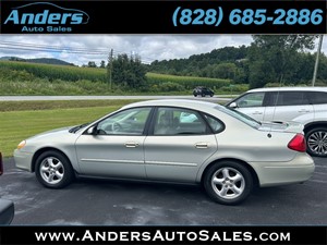 Picture of a 2003 Ford Taurus SES
