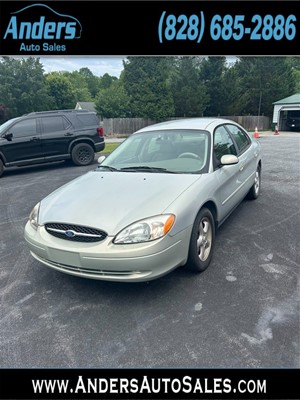 Picture of a 2003 Ford Taurus SES